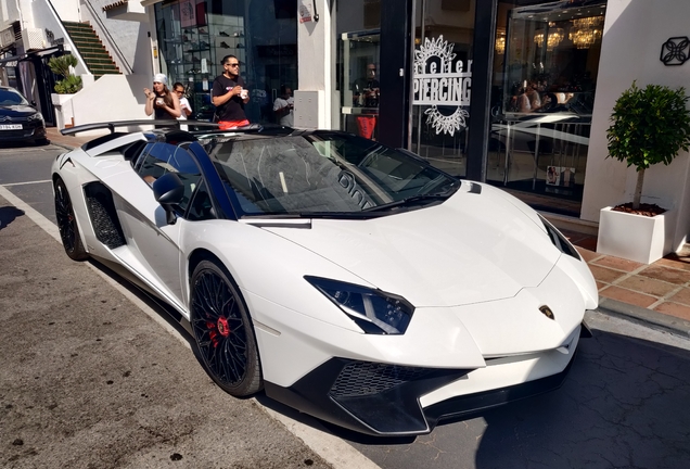 Lamborghini Aventador LP750-4 SuperVeloce Roadster