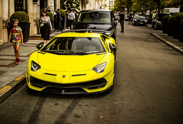 Lamborghini Aventador LP770-4 SVJ