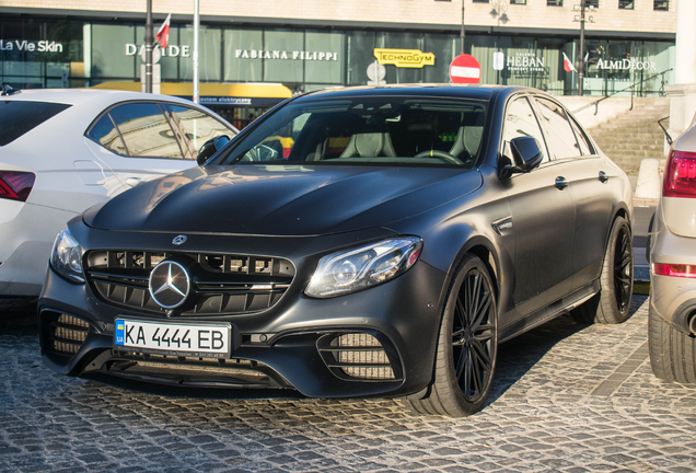 Mercedes-AMG E 63 S W213