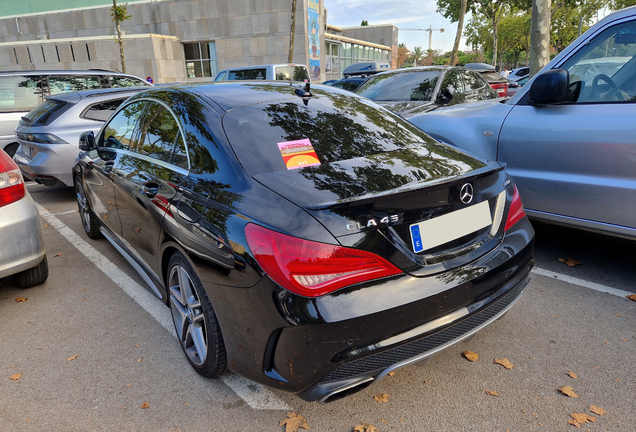 Mercedes-Benz CLA 45 AMG C117