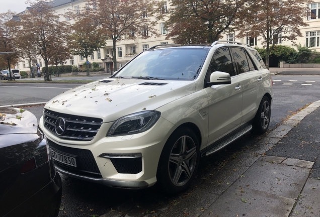 Mercedes-Benz ML 63 AMG W166