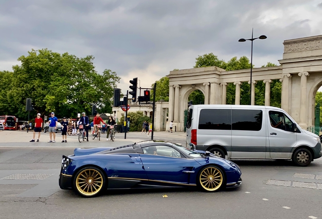 Pagani Huayra Roadster