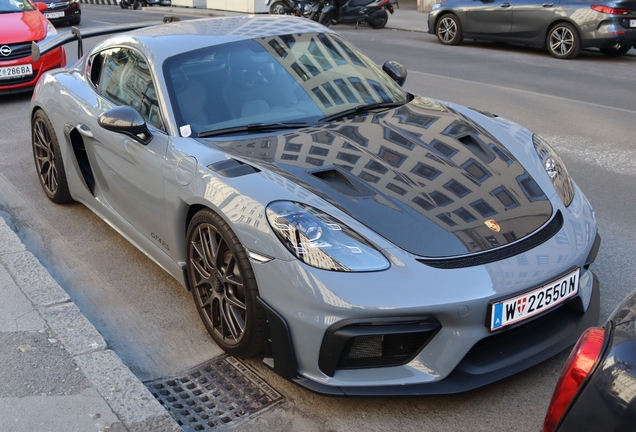 Porsche 718 Cayman GT4 RS Weissach Package