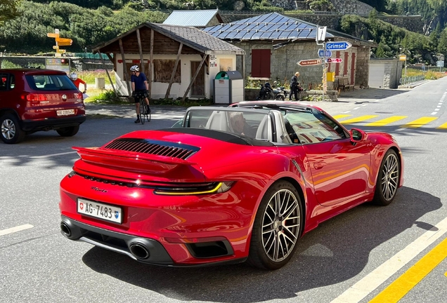 Porsche 992 Turbo Cabriolet