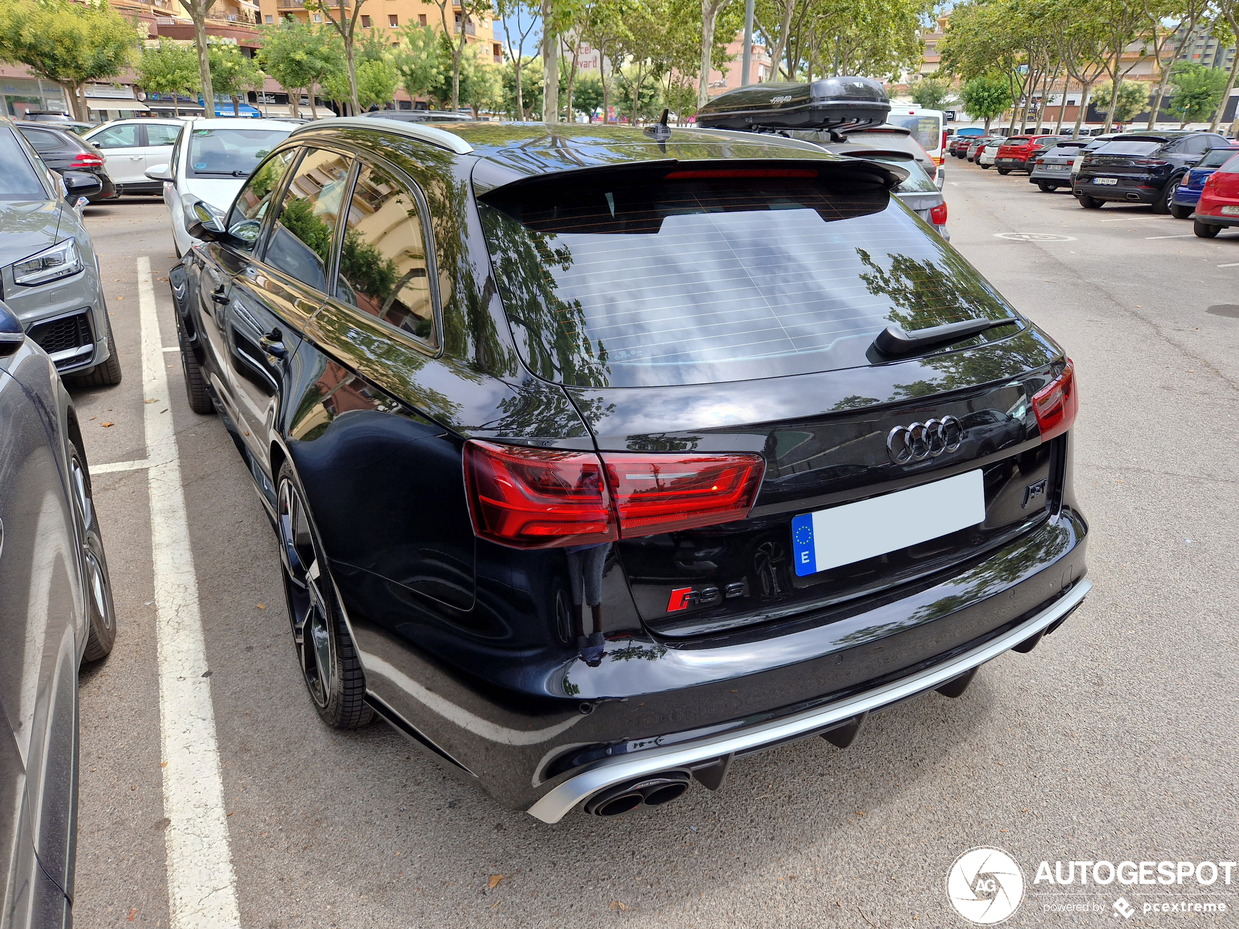 Audi RS6 Avant C7 2015