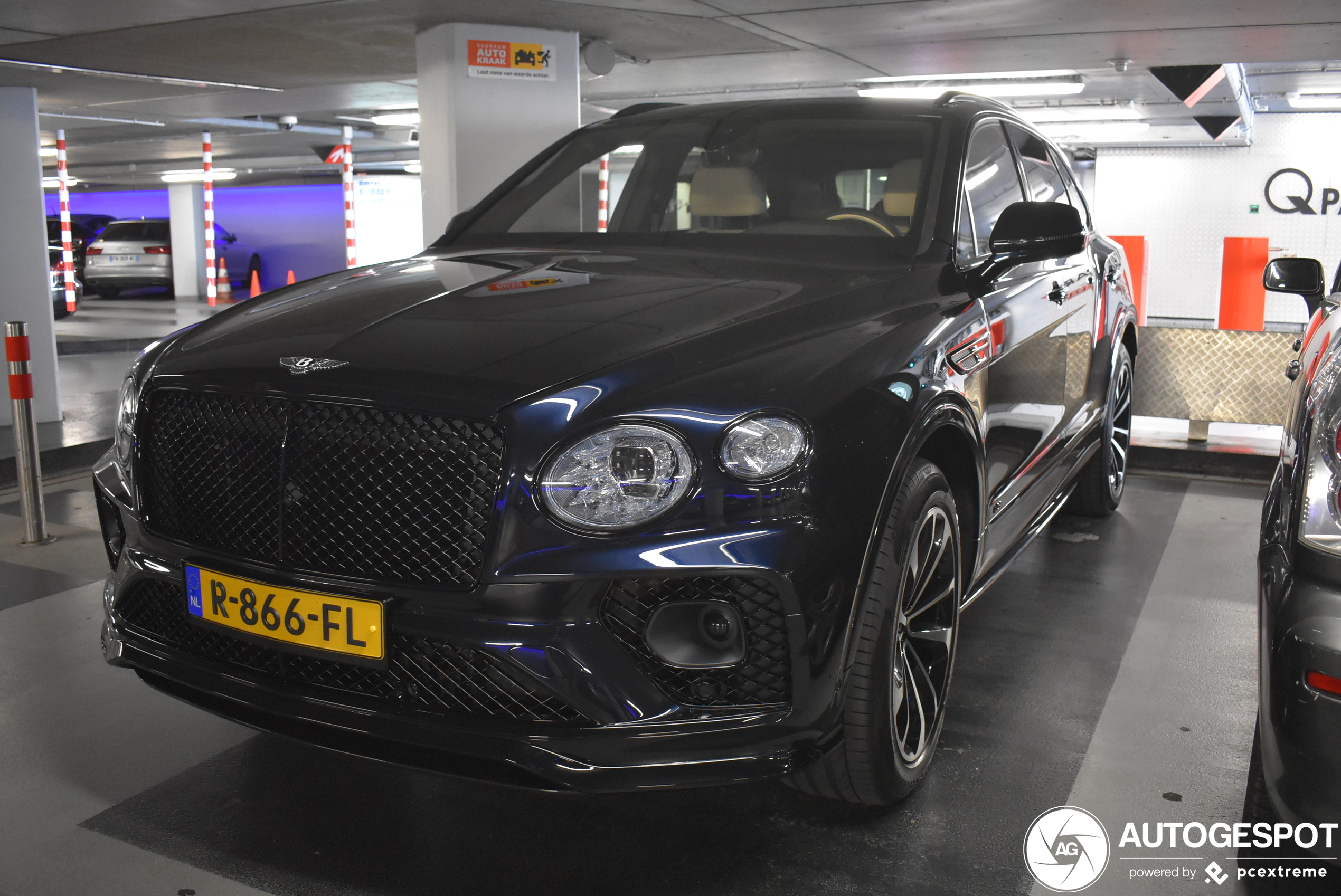 Bentley Bentayga V8 S 2022