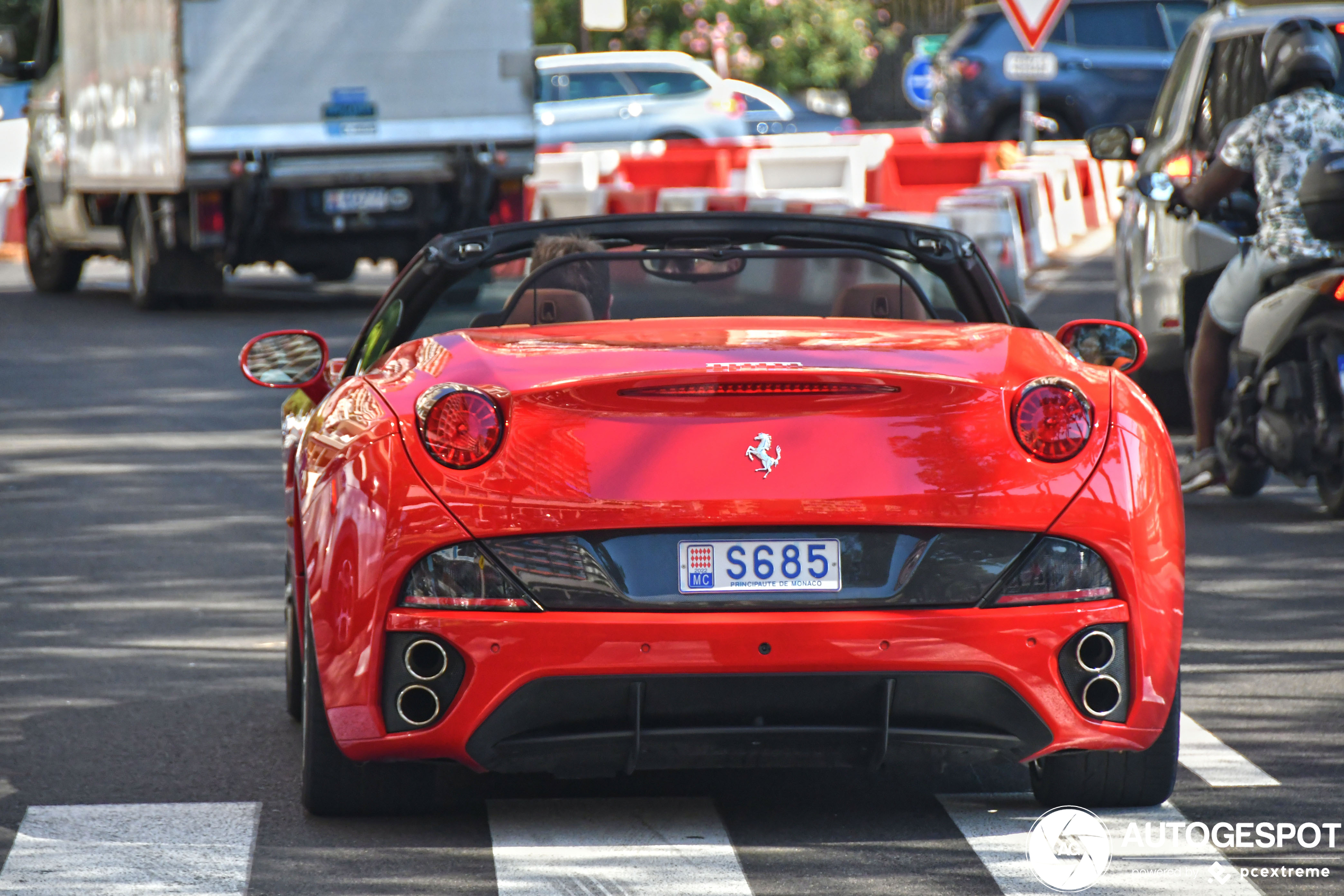 Ferrari California