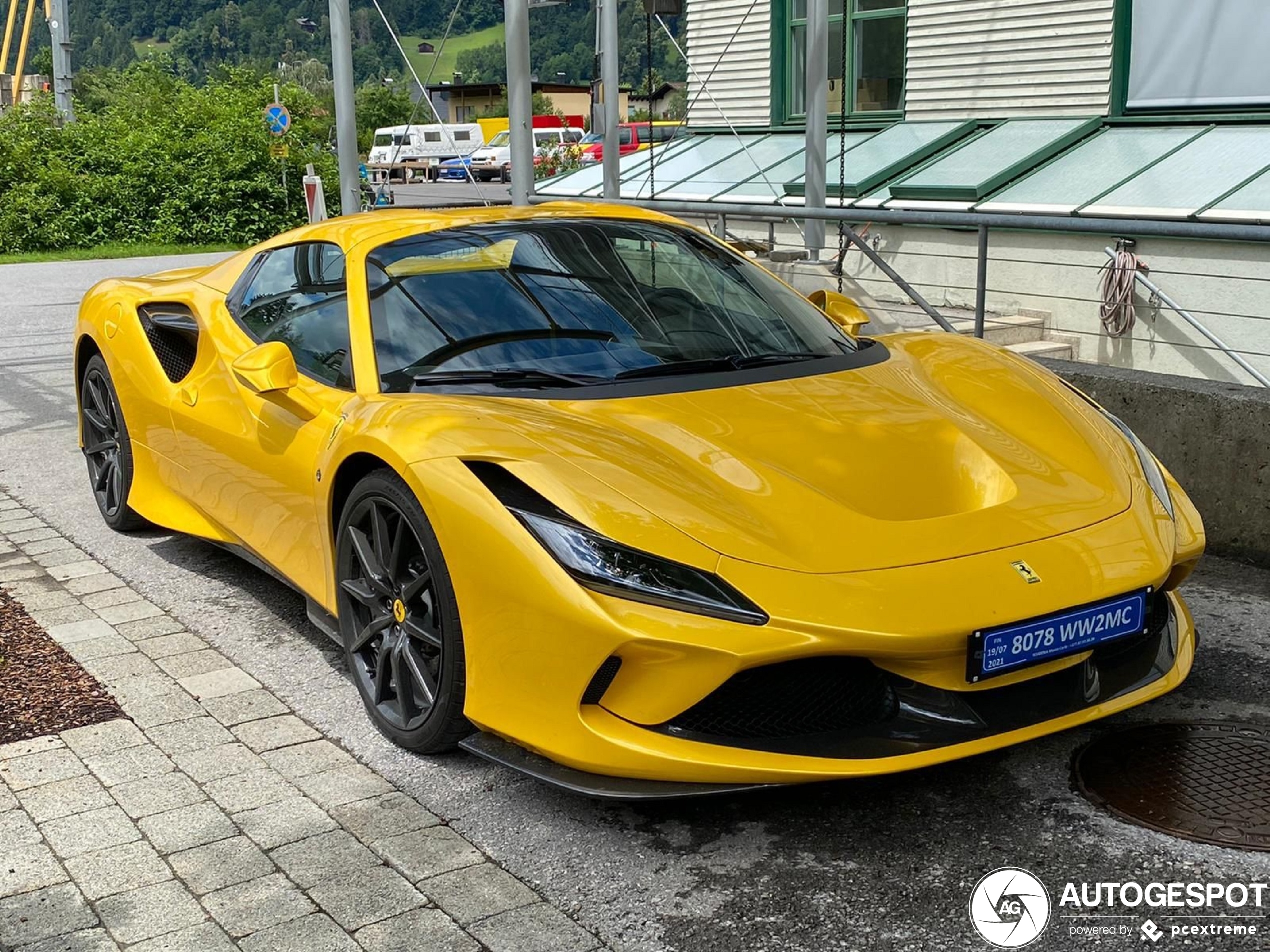 Ferrari F8 Spider