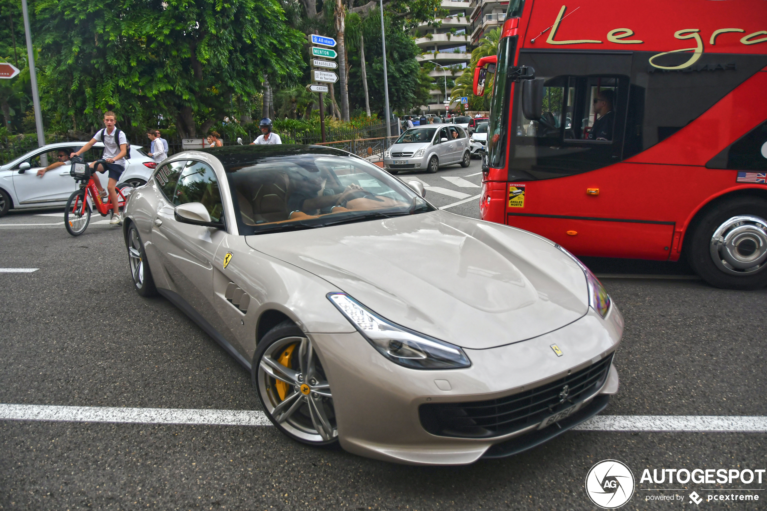 Ferrari GTC4Lusso