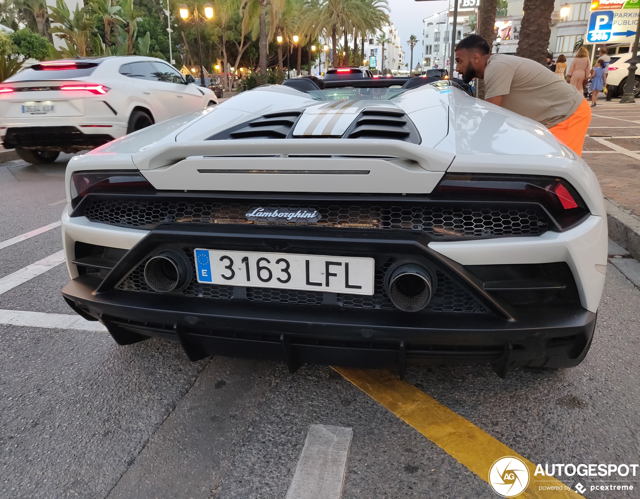 Lamborghini Huracán LP640-4 EVO Spyder