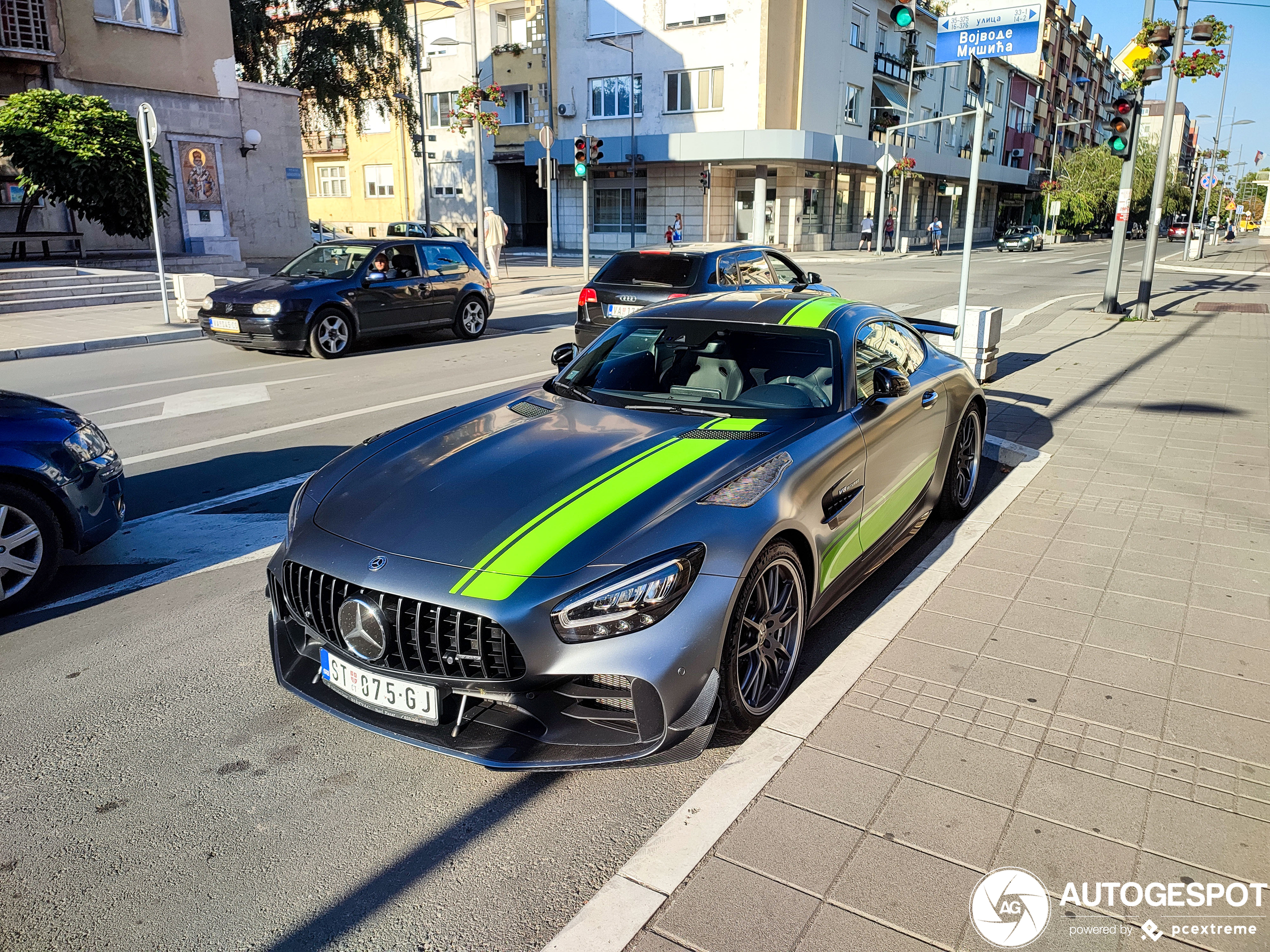 Mercedes-AMG GT R Pro C190