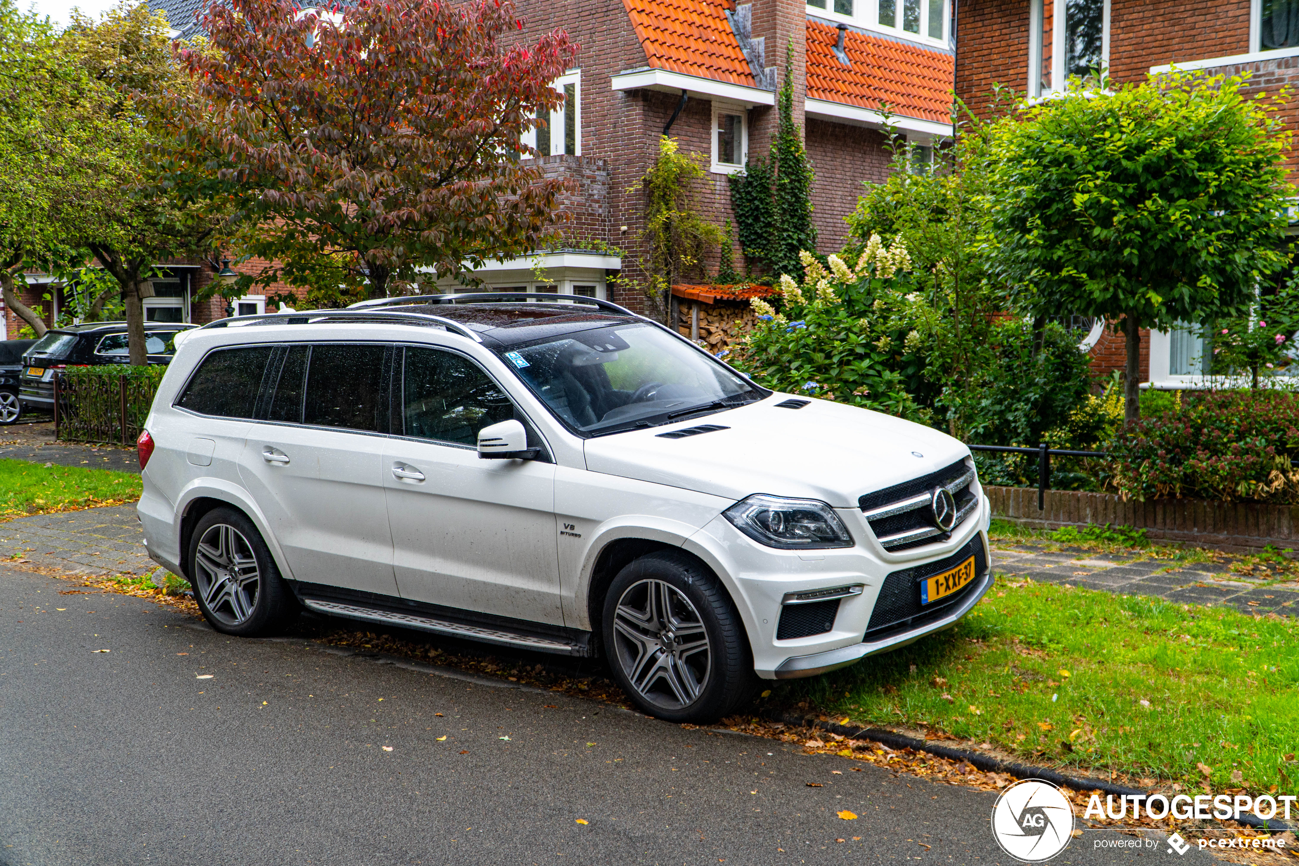 Mercedes-Benz GL 63 AMG X166