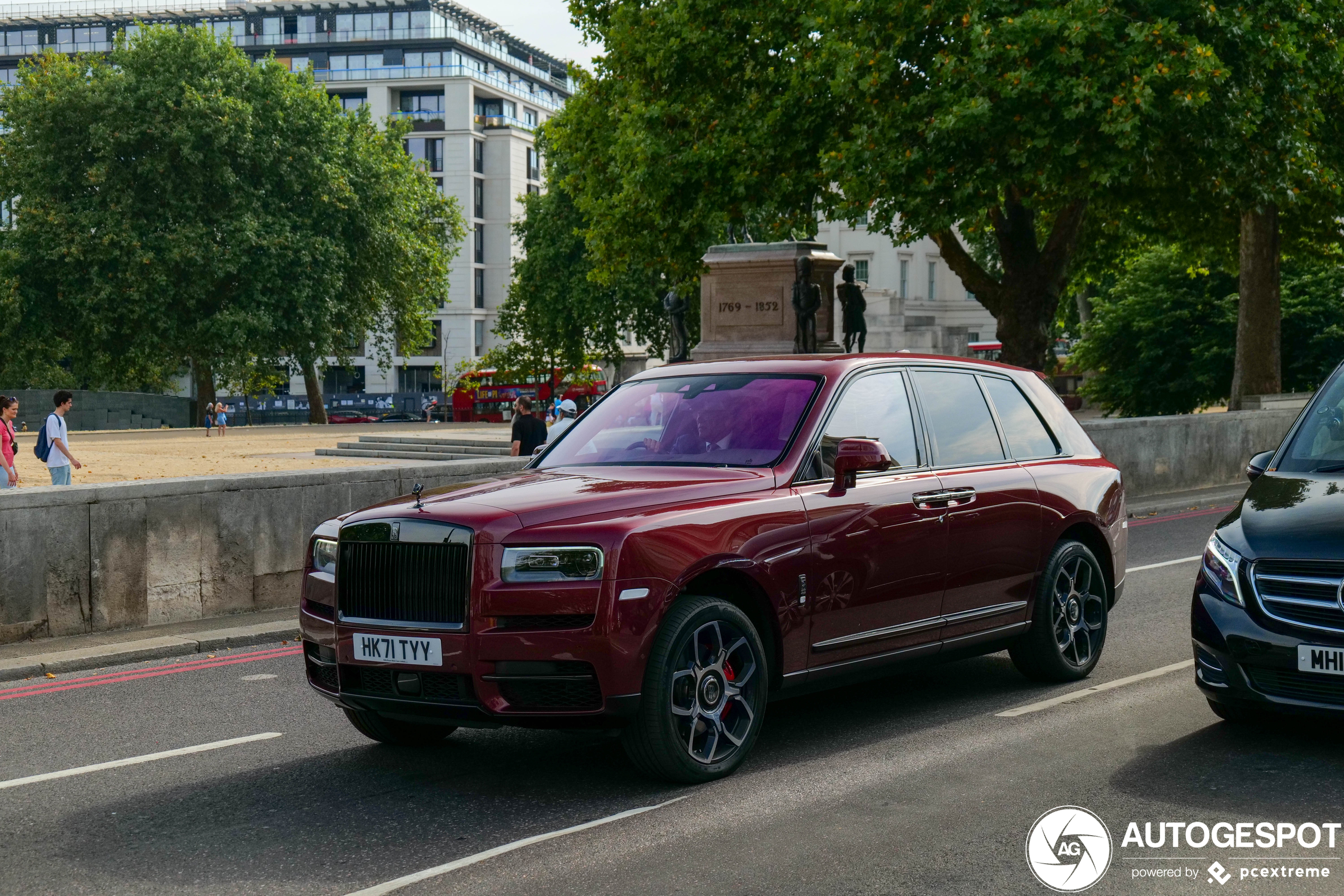 Rolls-Royce Cullinan Black Badge