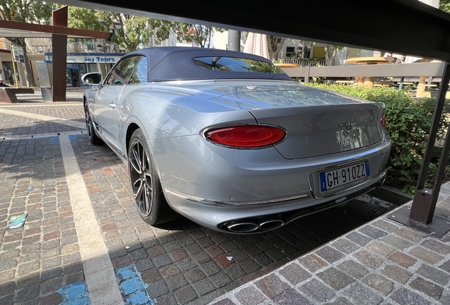 Bentley Continental GTC V8 2020