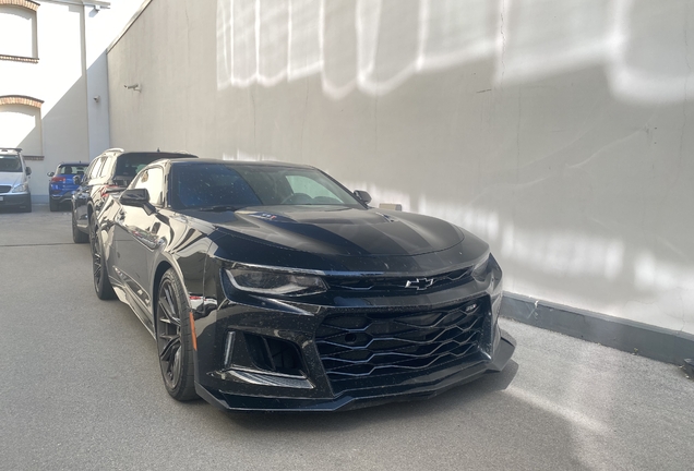 Chevrolet Camaro ZL1 2016