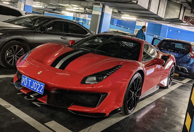 Ferrari 488 Pista