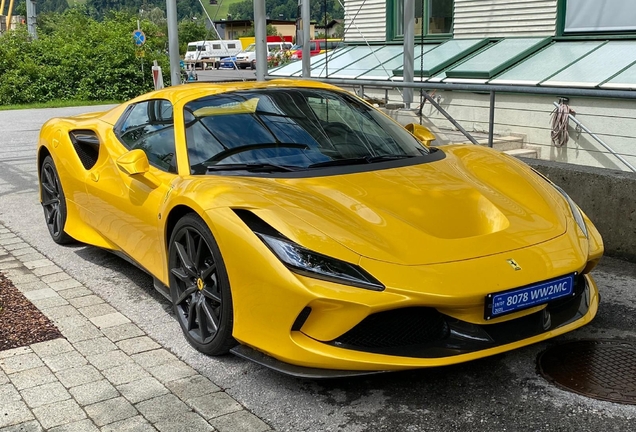 Ferrari F8 Spider