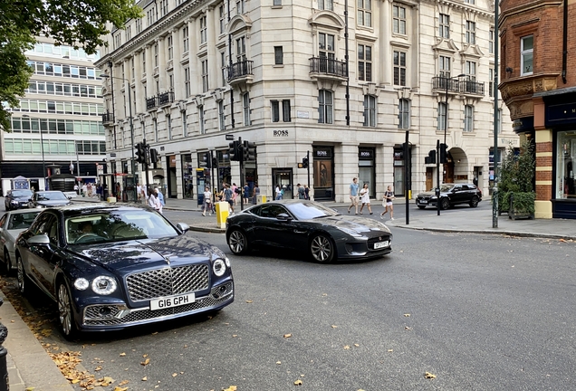 Jaguar F-TYPE S Coupé