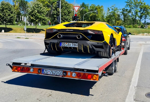 Lamborghini Aventador LP780-4 Ultimae