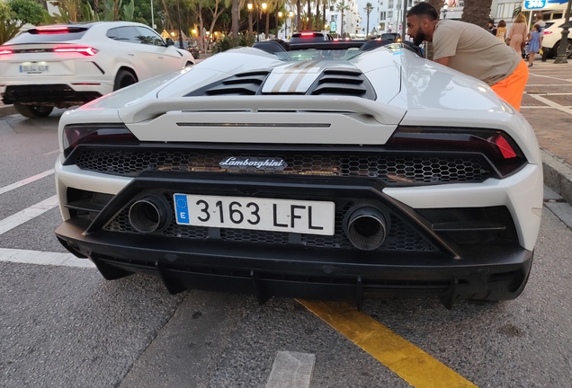 Lamborghini Huracán LP640-4 EVO Spyder