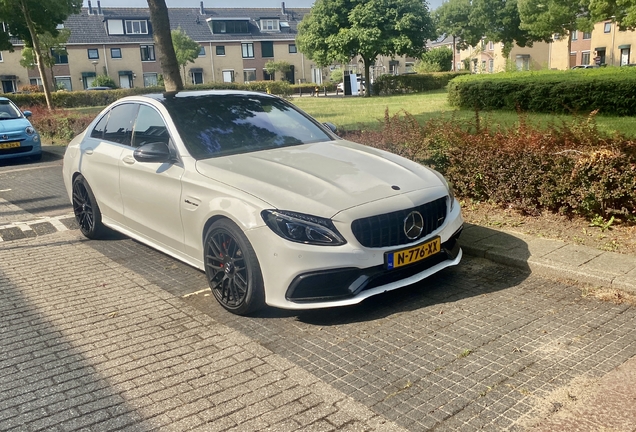 Mercedes-AMG C 63 S W205