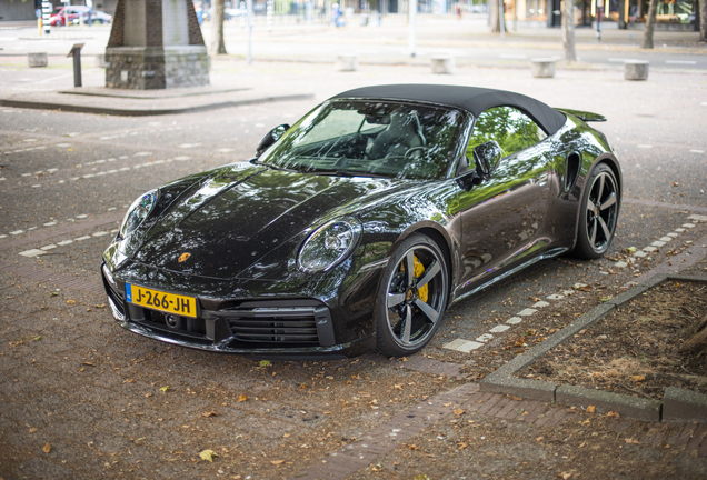 Porsche 992 Turbo S Cabriolet