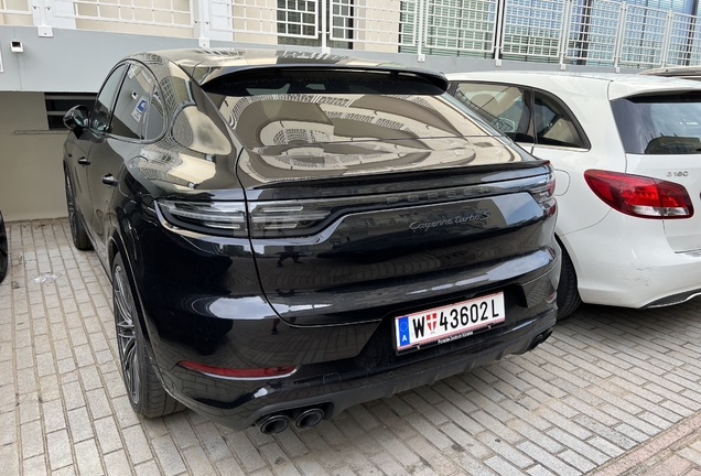 Porsche Cayenne Coupé Turbo S E-Hybrid