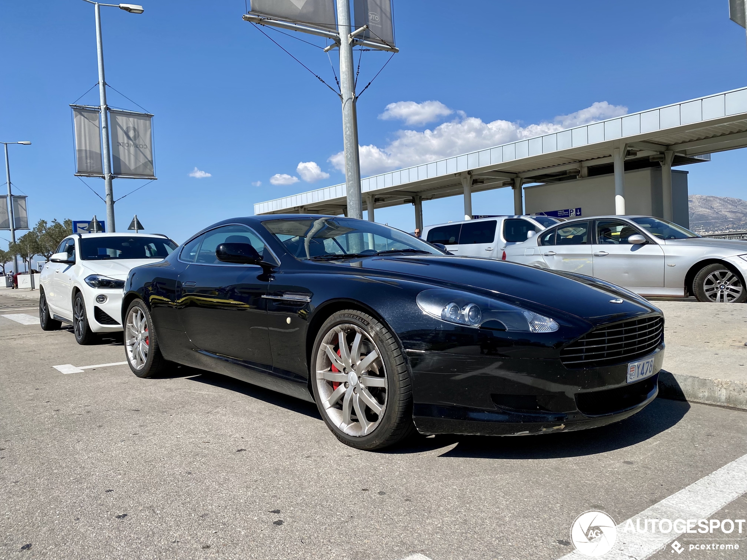 Aston Martin DB9