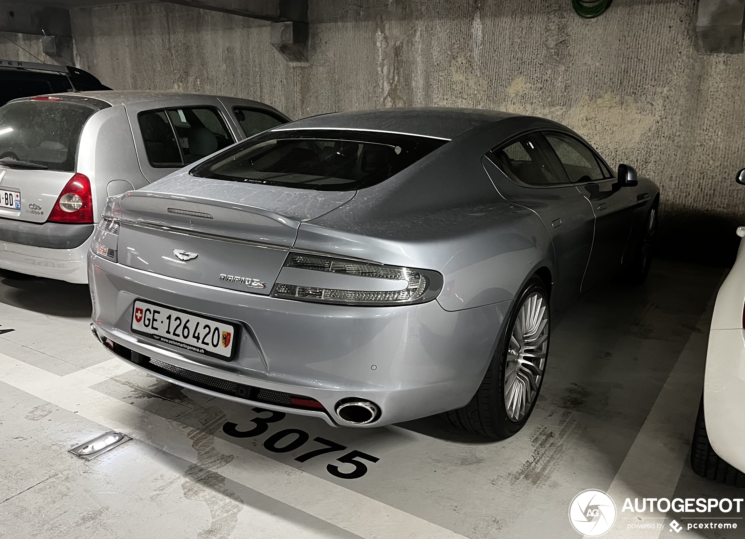 Aston Martin Rapide S