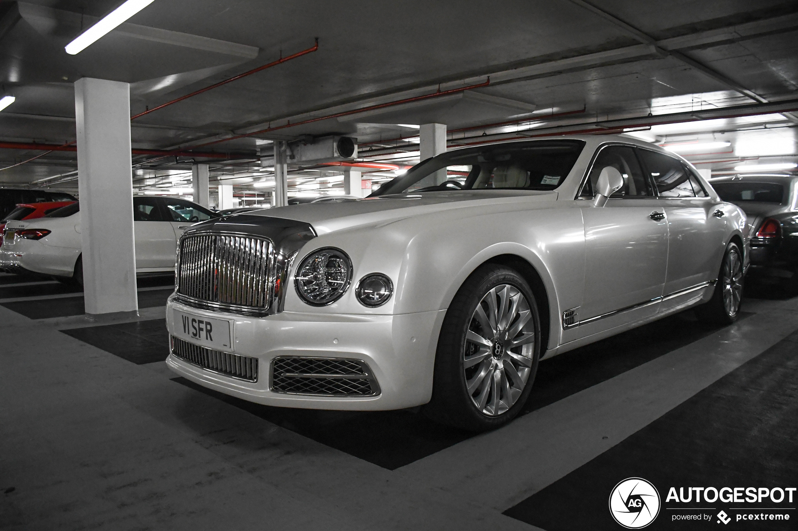 Bentley Mulsanne EWB 2016