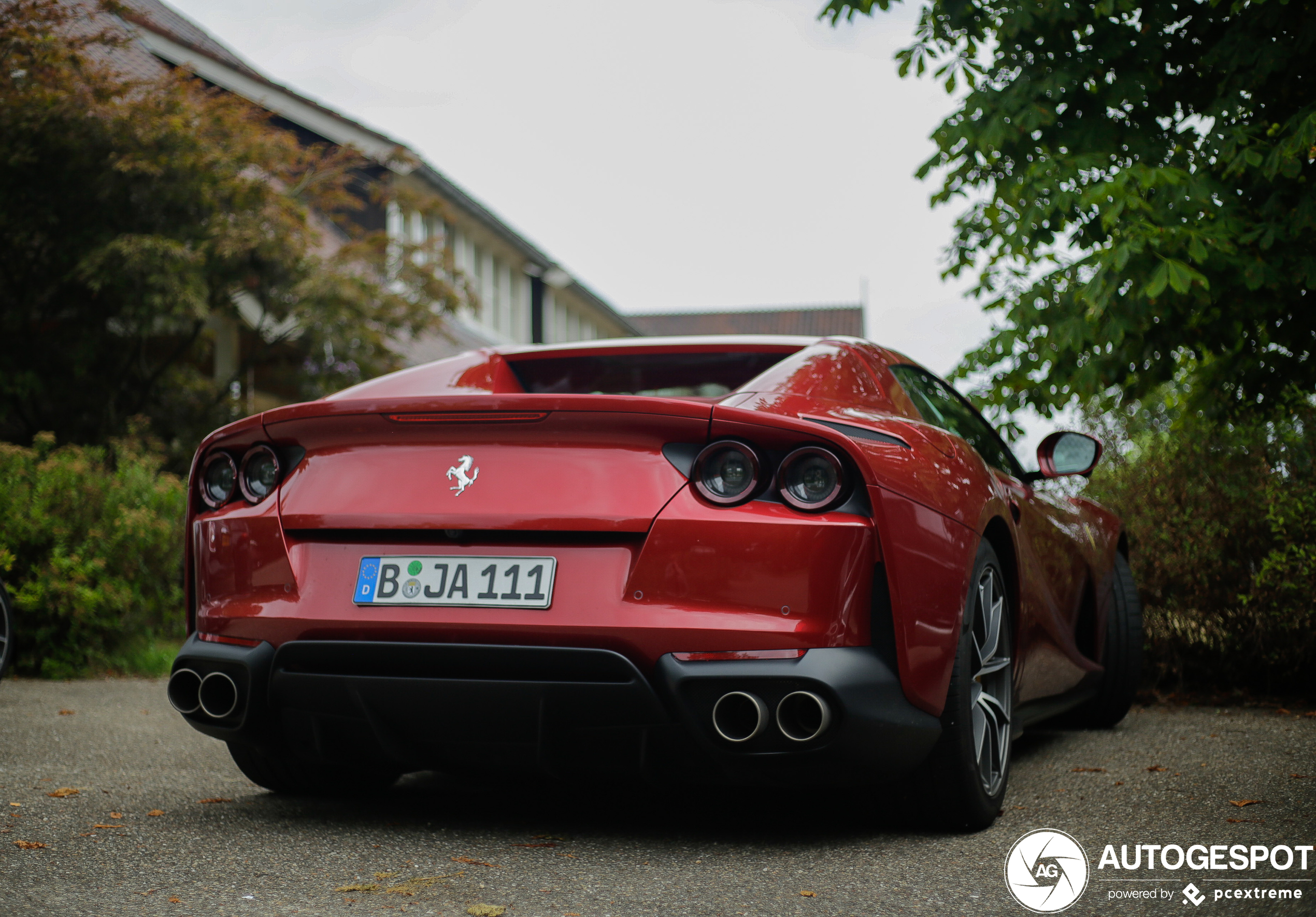 Ferrari 812 GTS