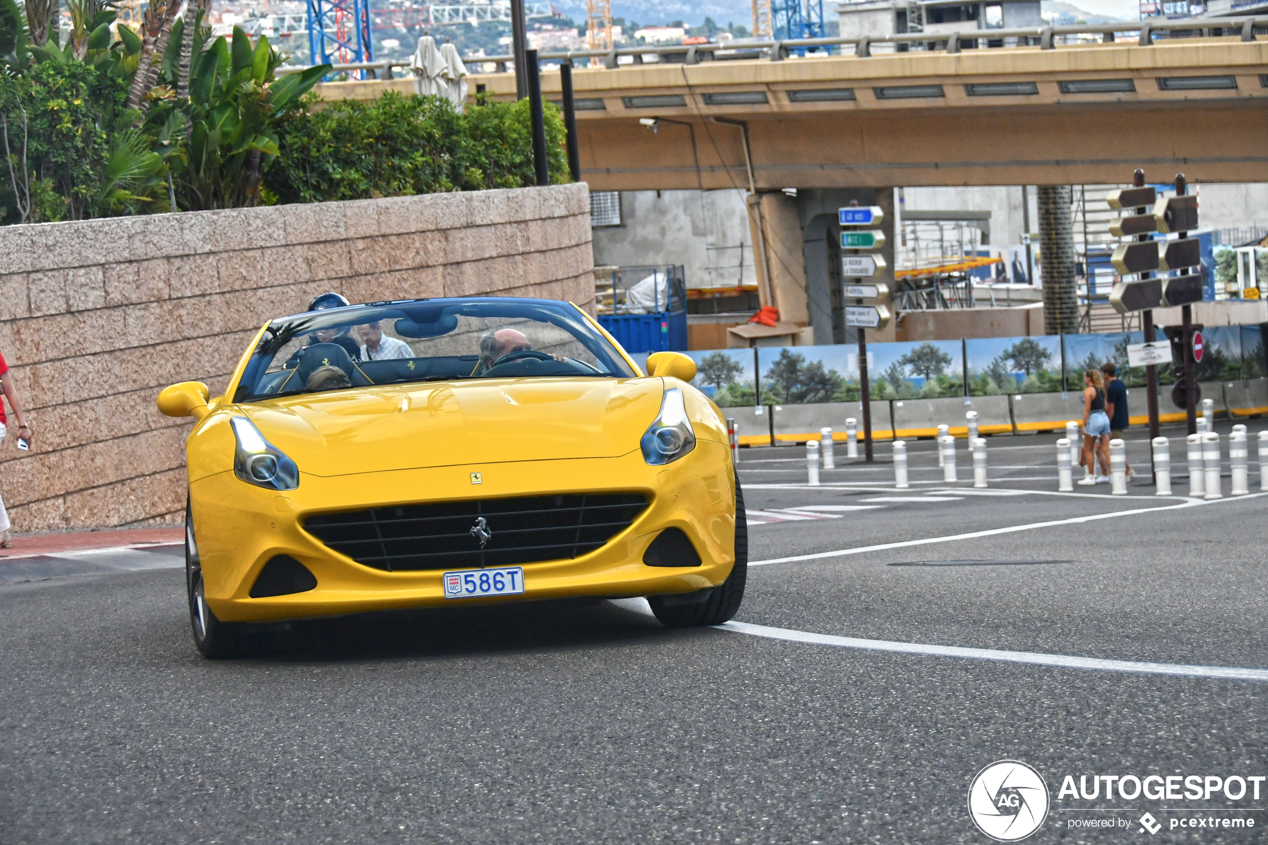 Ferrari California T