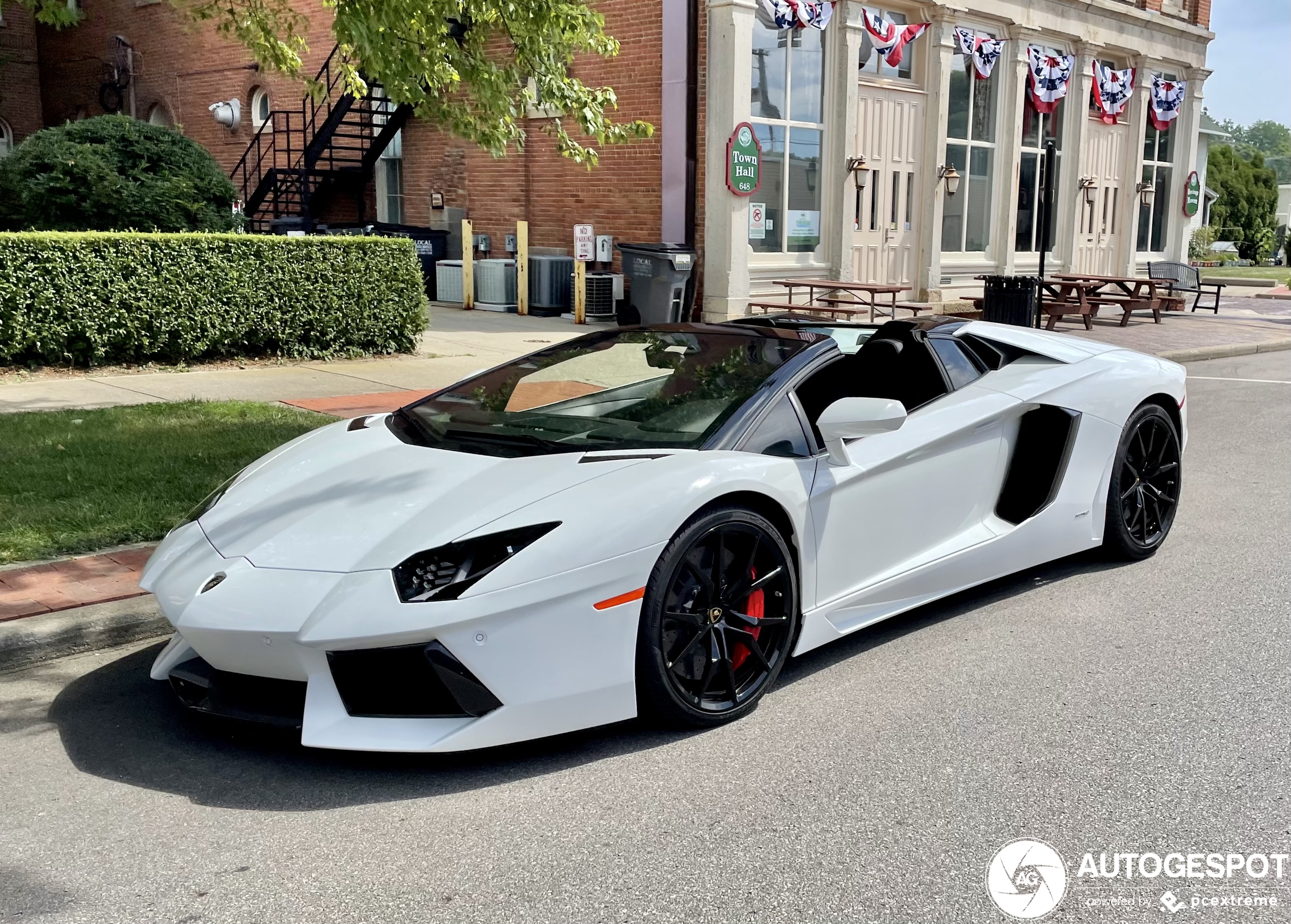 Lamborghini Aventador LP700-4 Roadster