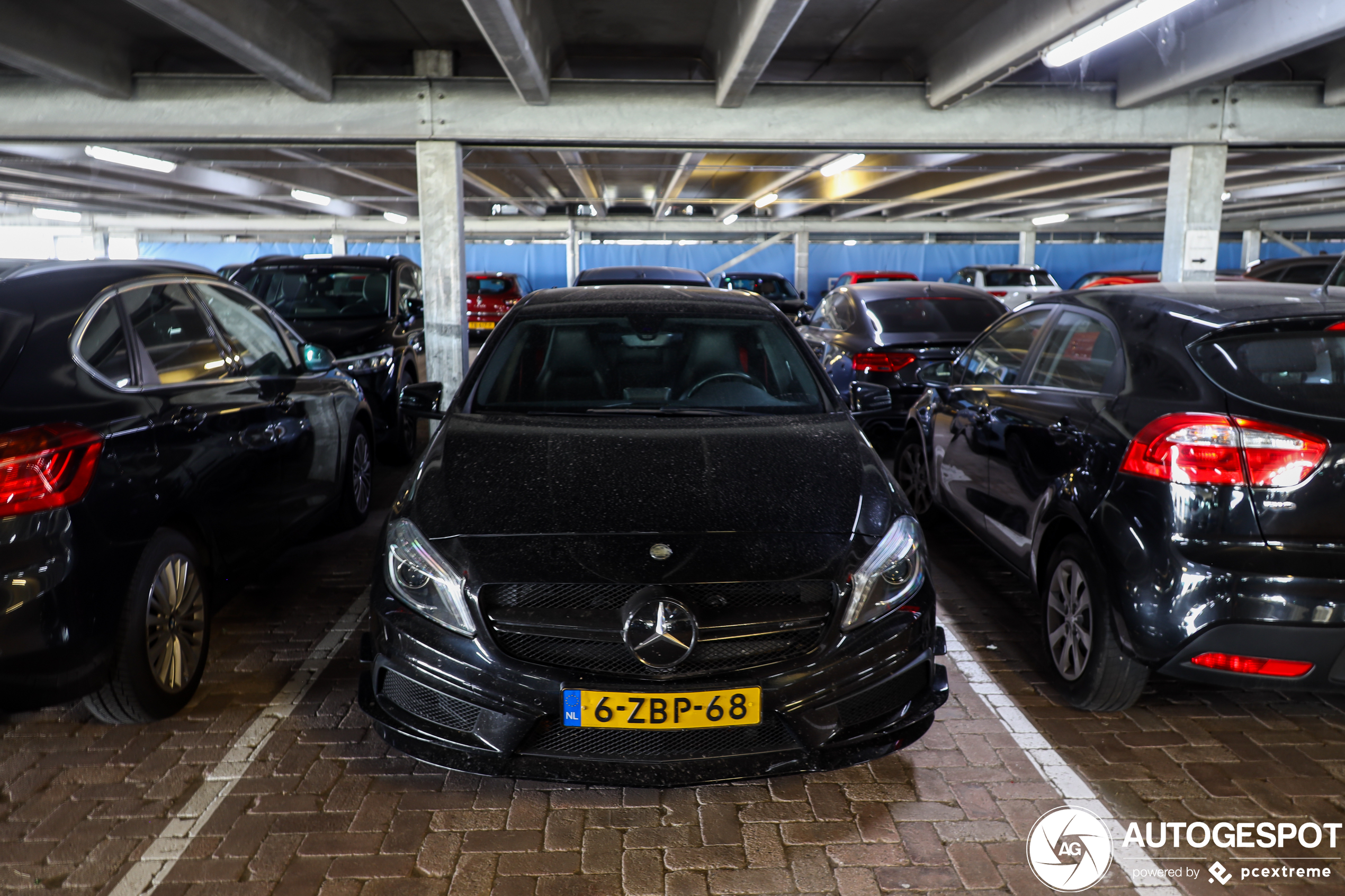 Mercedes-Benz A 45 AMG