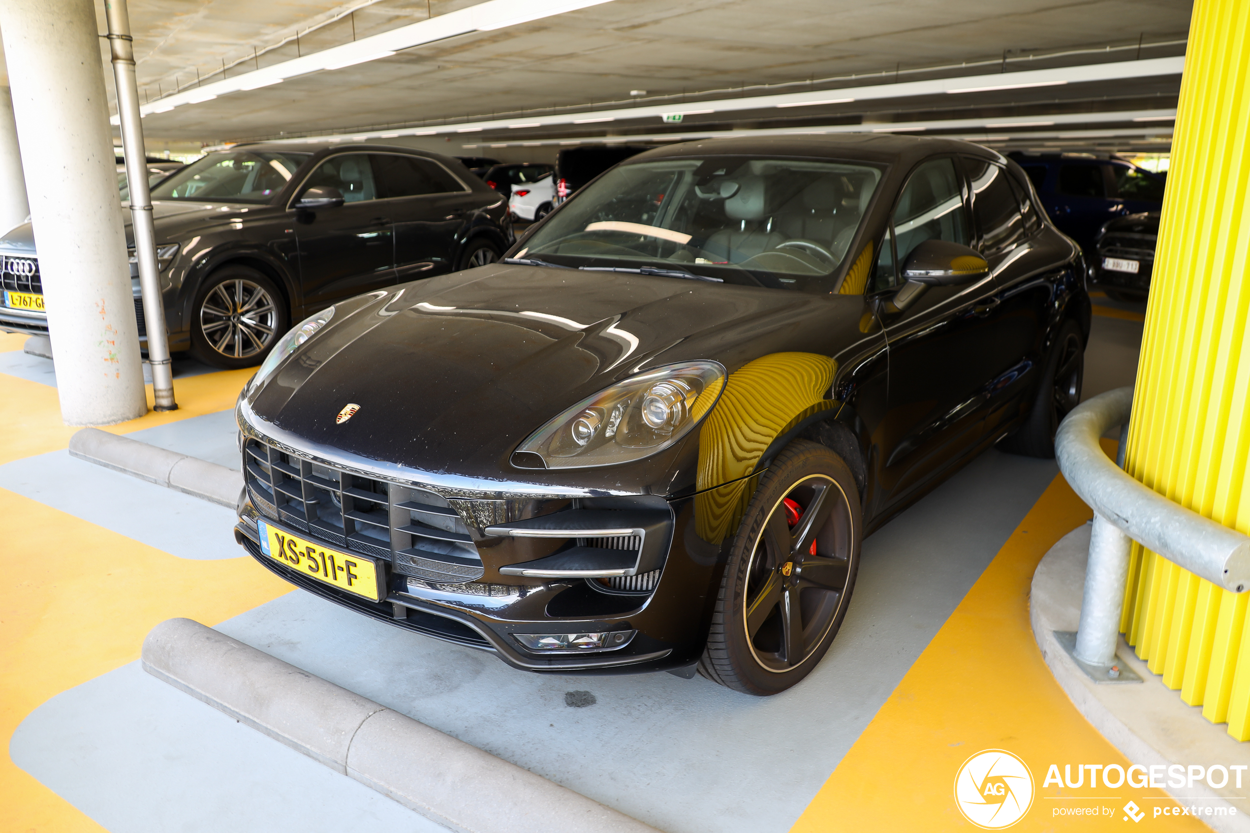 Porsche 95B Macan Turbo