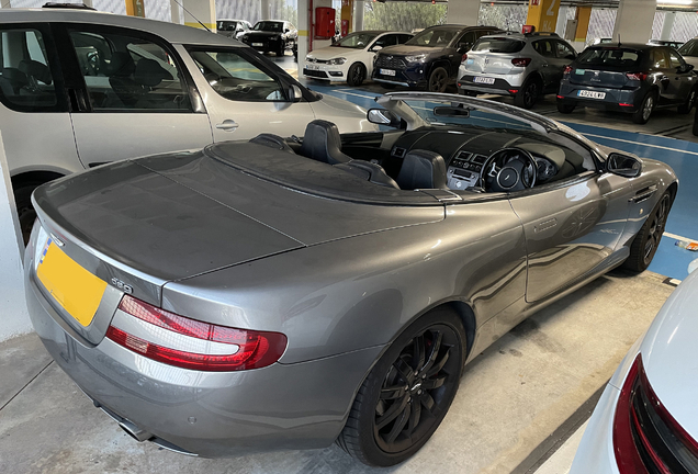 Aston Martin DB9 Volante