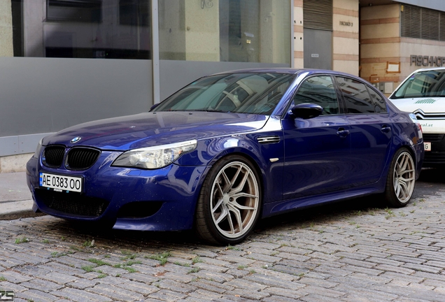 BMW M5 E60 2007