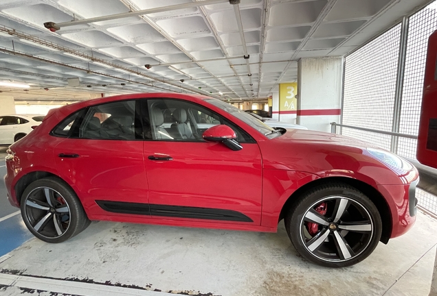 Porsche 95B Macan GTS MkIII