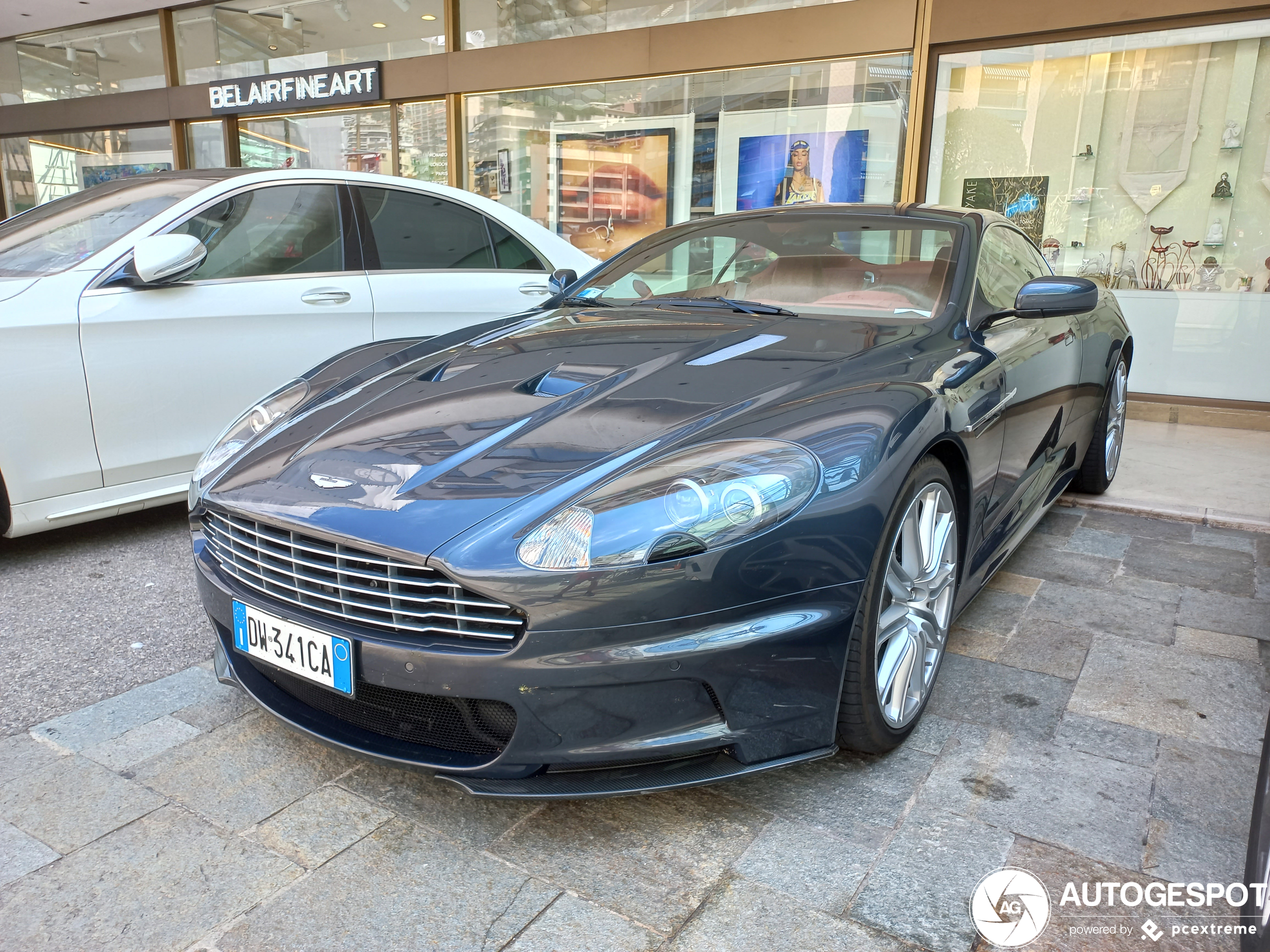 Aston Martin DBS