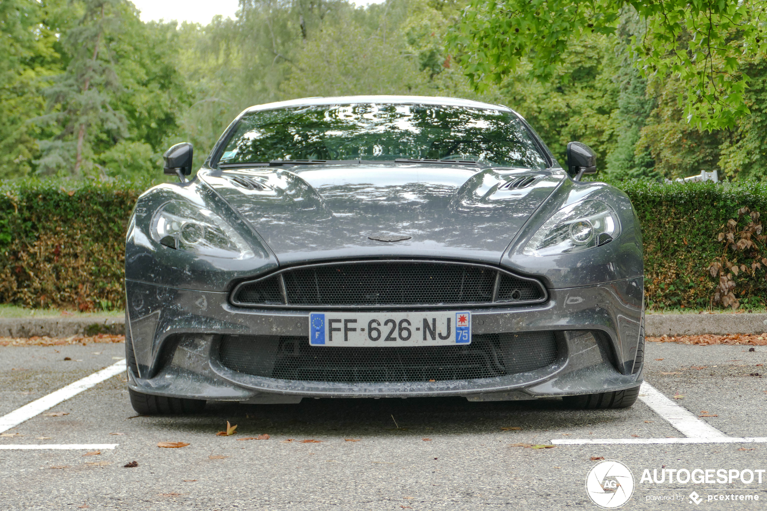 Aston Martin Vanquish S 2017