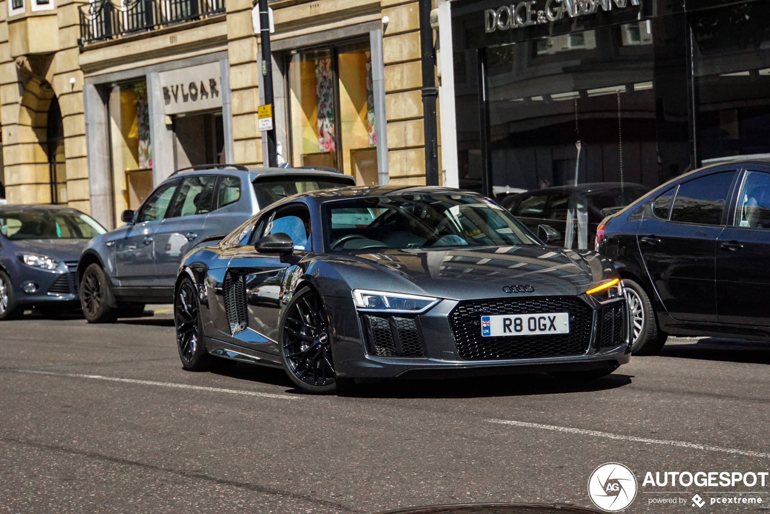 Audi R8 V10 Plus 2015