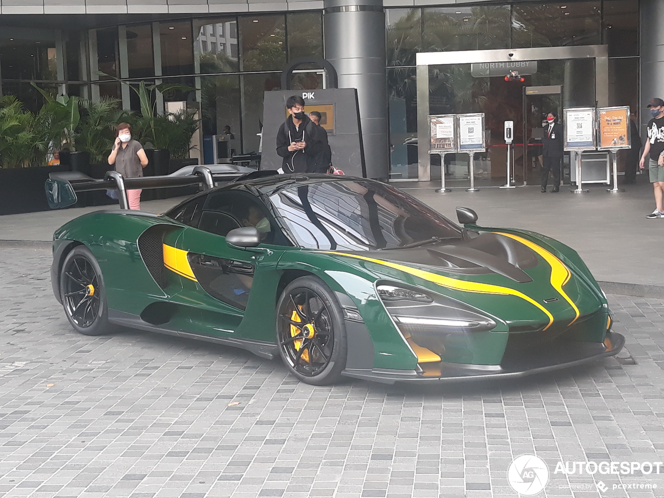 McLaren Senna