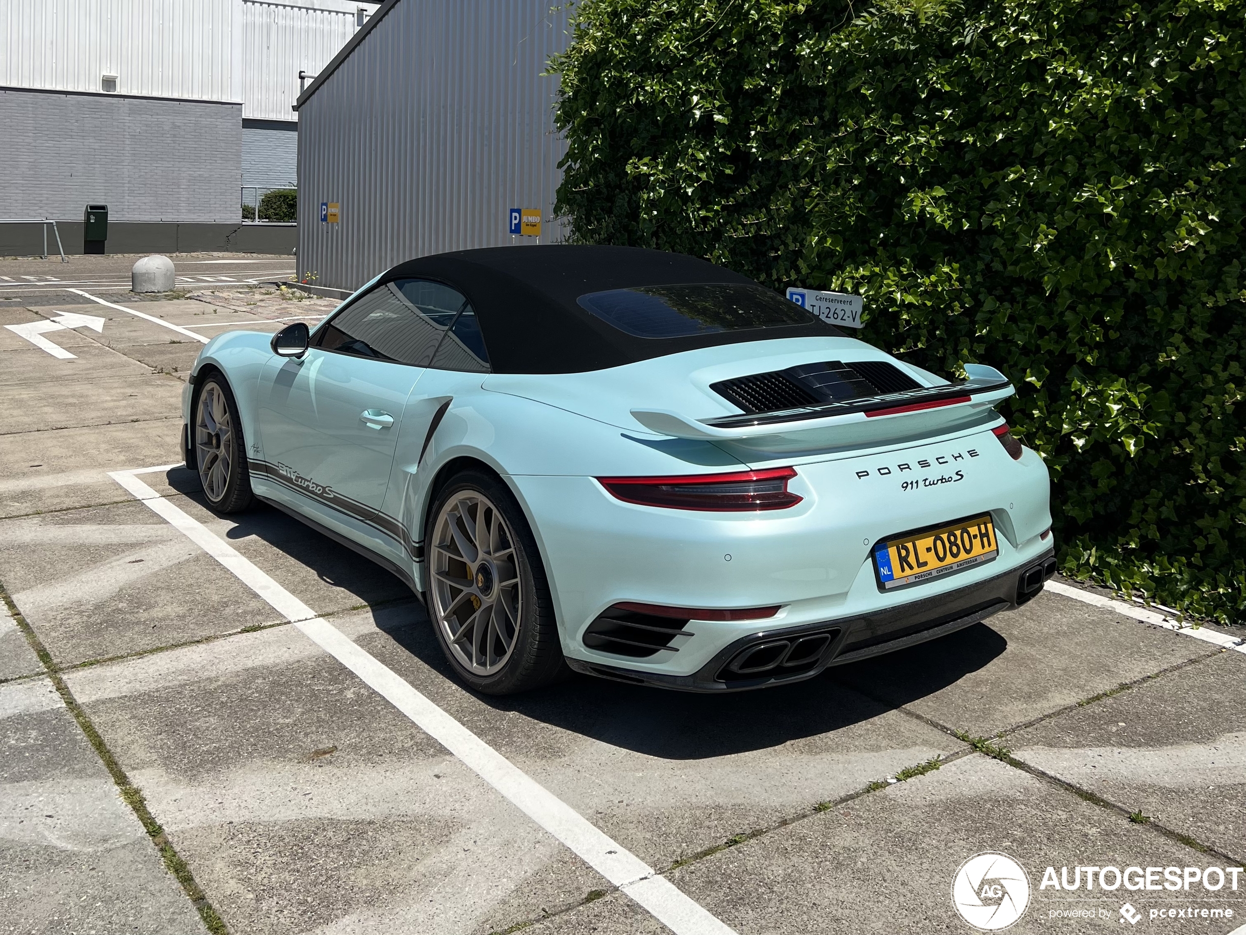 Porsche 991 Turbo S Cabriolet MkII