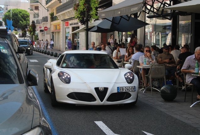 Alfa Romeo 4C Coupé