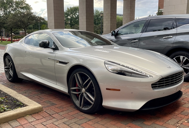 Aston Martin DB9 2013