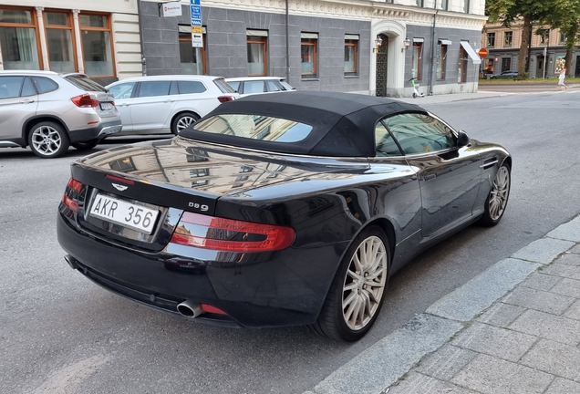 Aston Martin DB9 Volante