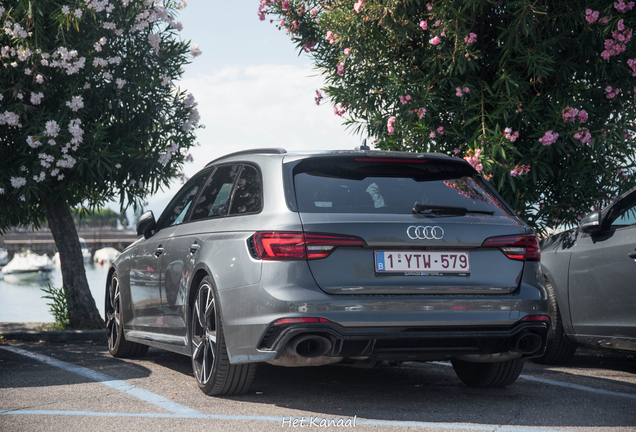 Audi RS4 Avant B9