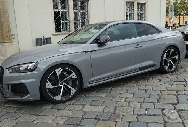 Audi RS5 B9