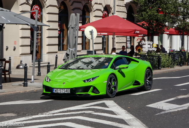 Lamborghini Huracán LP640-4 EVO