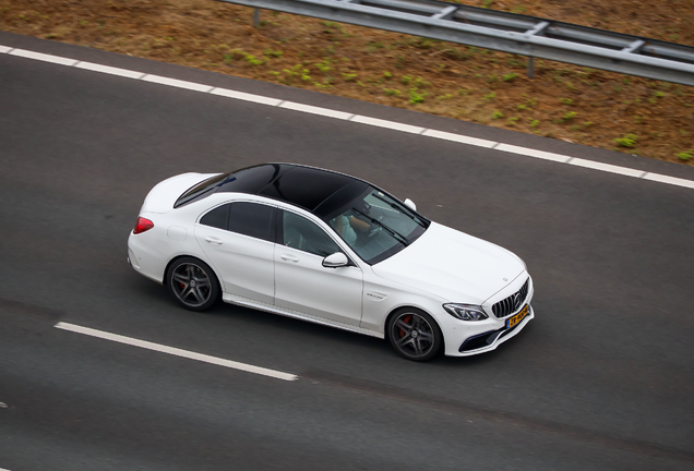 Mercedes-AMG C 63 S W205